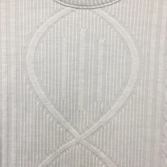 Lululemon Rest Less Pullover LS Top Silver Spoon Light Gray EUC - Picture 8 of 15